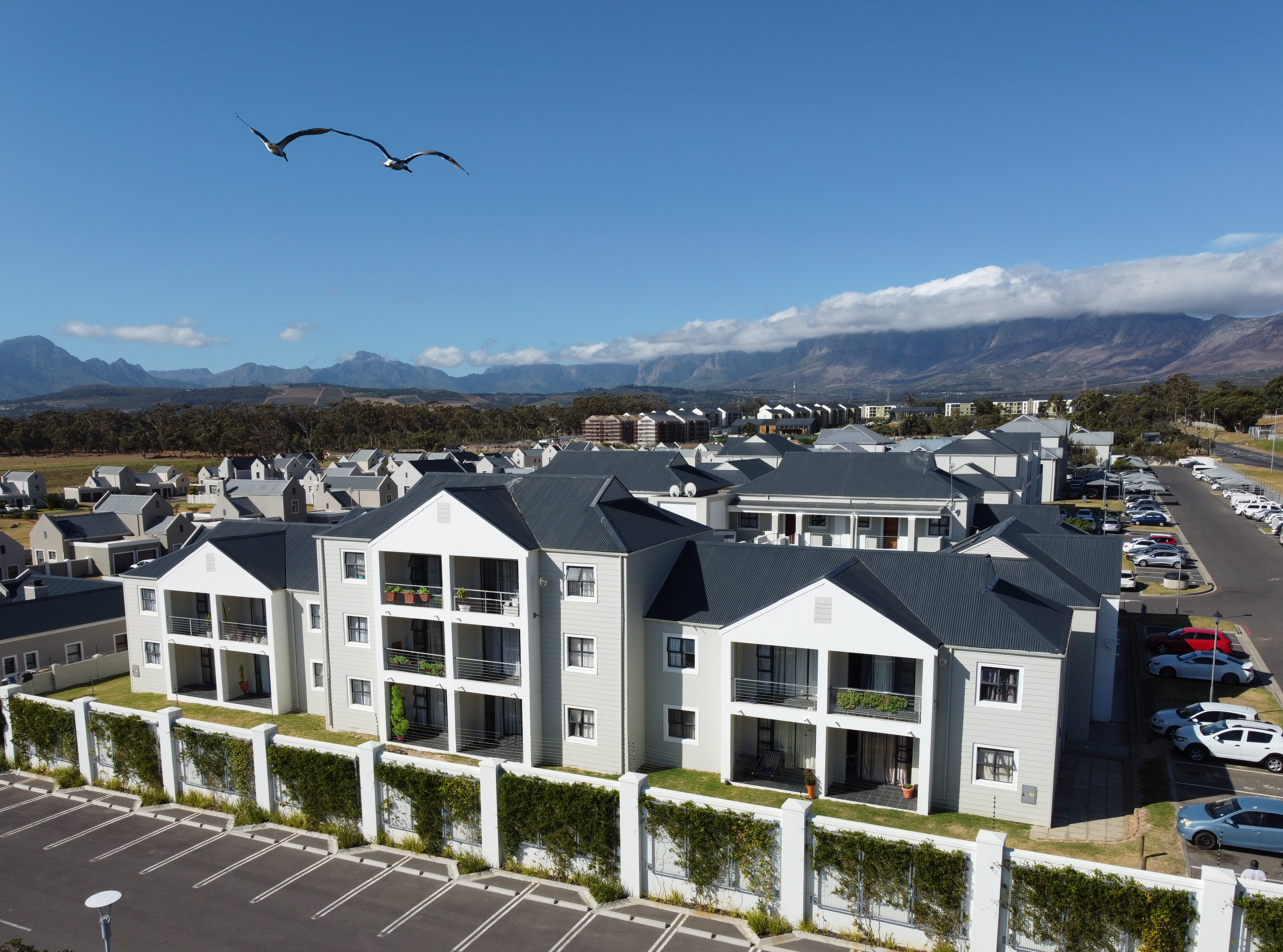 2 Bedroom Property for Sale in Admirals Park Western Cape